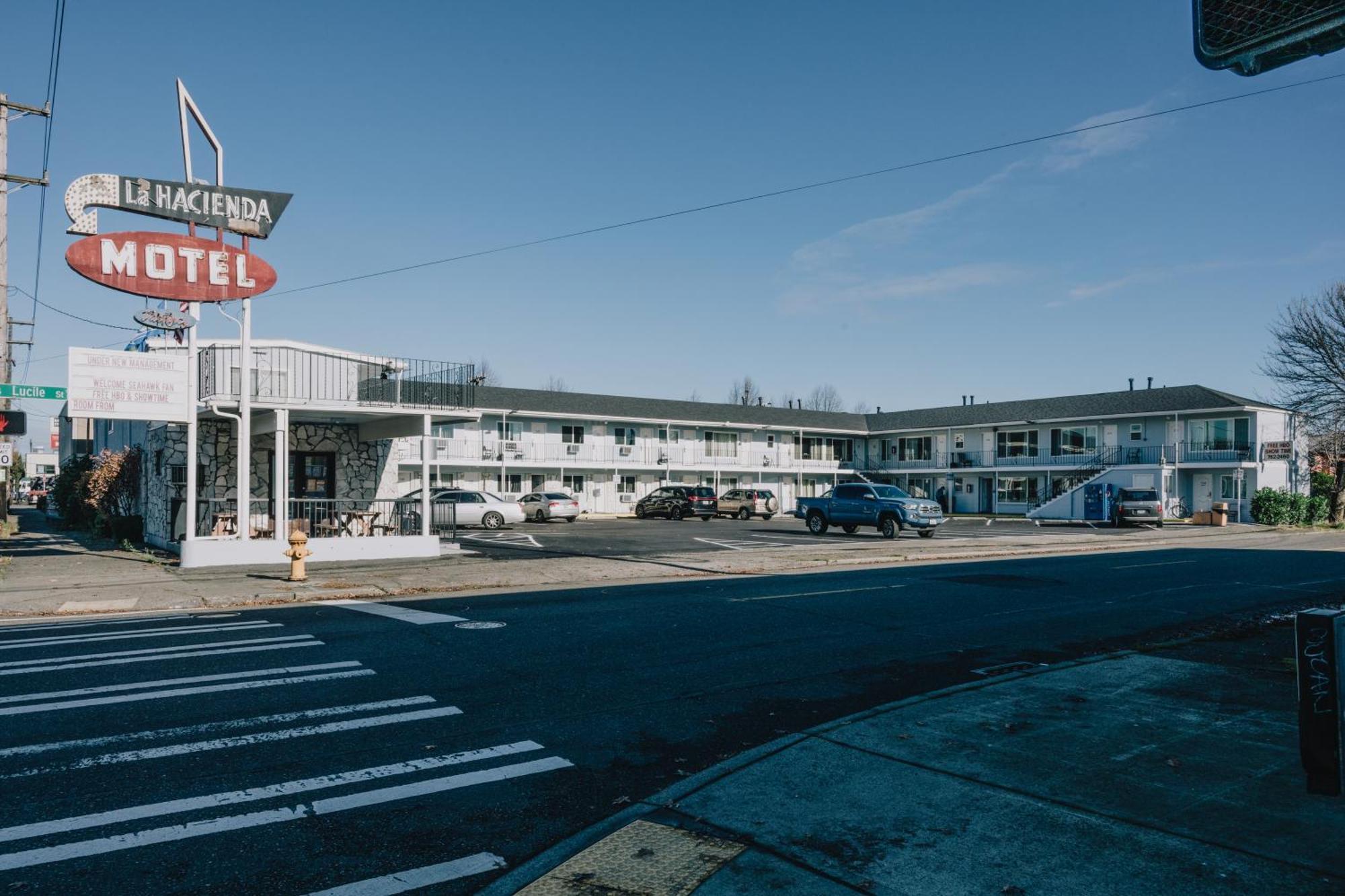 La Hacienda Motel Seattle Exterior foto